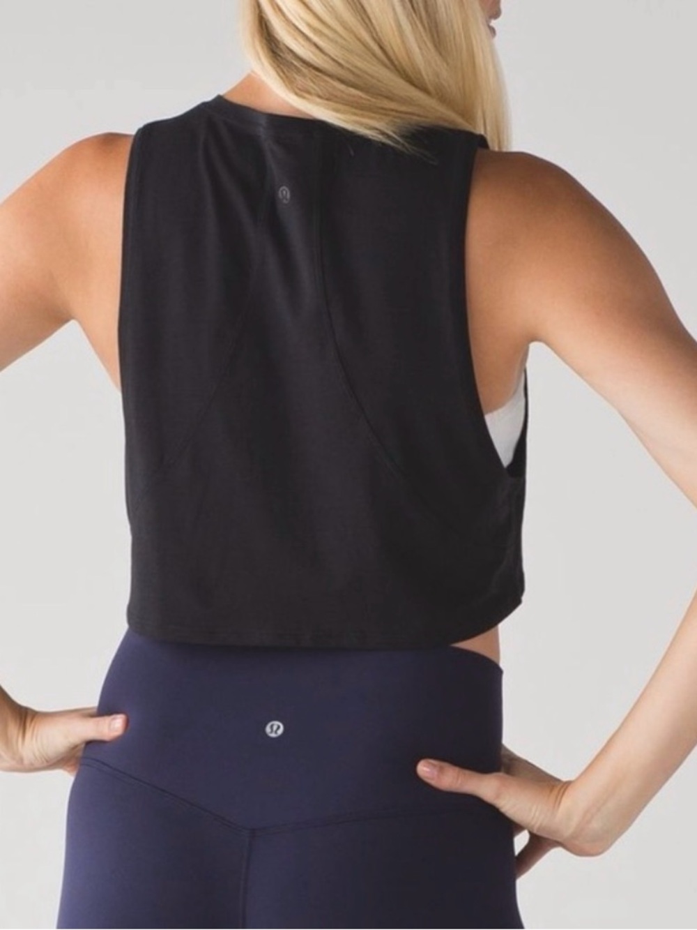 lululemon Muscle Love Crop Tank Black Size 10 Racerback Workout